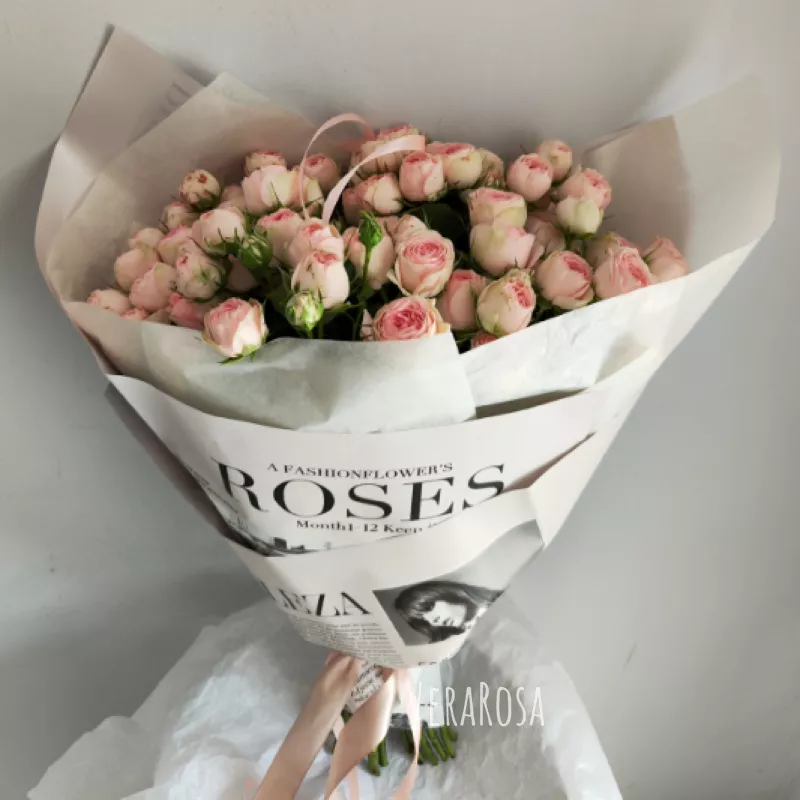 Монобукет из 19 кустовых роз Розовый бисер  4
