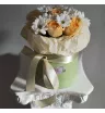 Цветочная коробка из пионовидных роз и хризантем  1