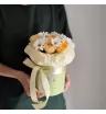 Цветочная коробка из пионовидных роз и хризантем 